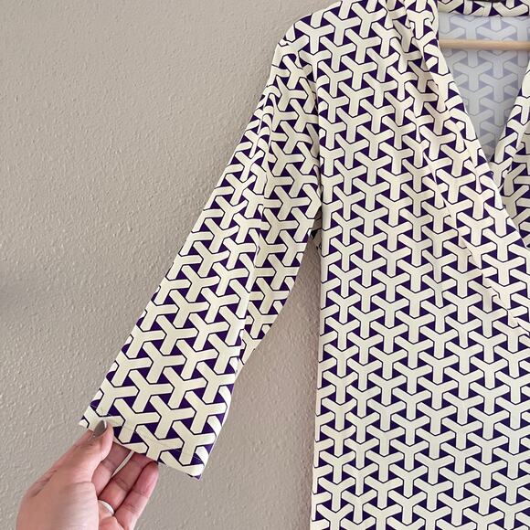 J.McLauglin Catalina Faux Wrap Geometric print dress - Picture 8 of 10